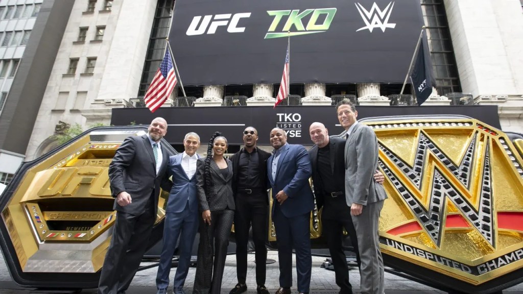 Does a hot WWE actually help the rest of the wrestling&nbsp;industry?